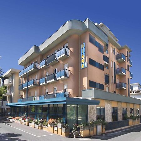 Hotel Diana เบลลาเรีย-อีเจอา มารีนา ภายนอก รูปภาพ